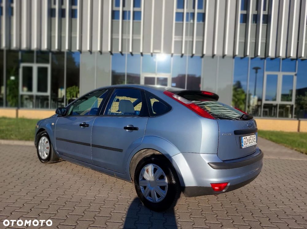 Ford Focus - 11