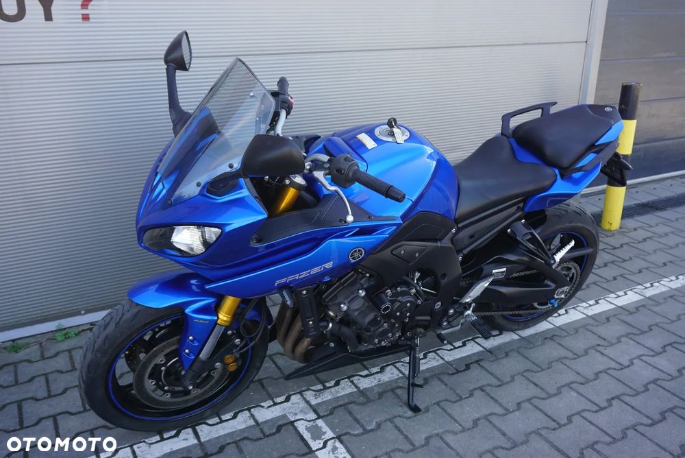 Yamaha FZ8 - 21