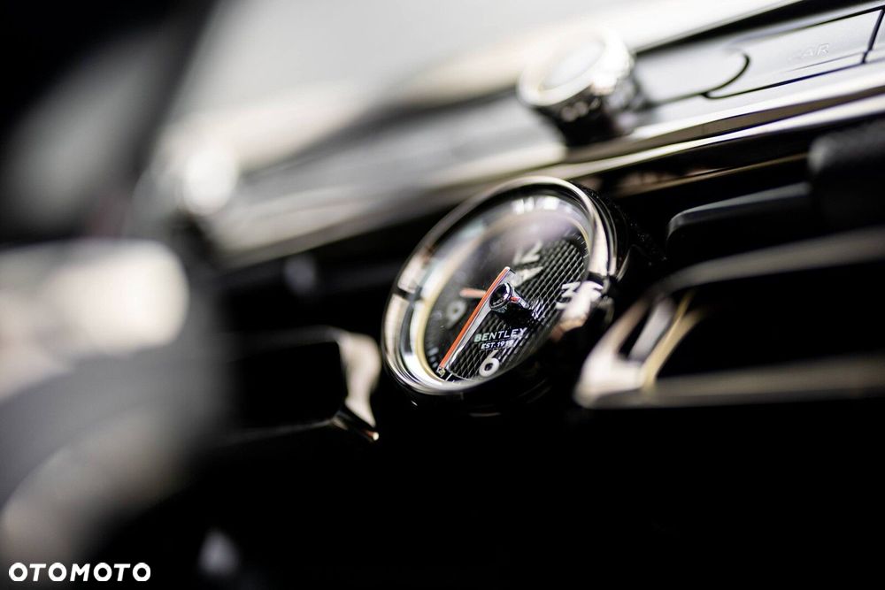 Bentley Flying Spur - 19