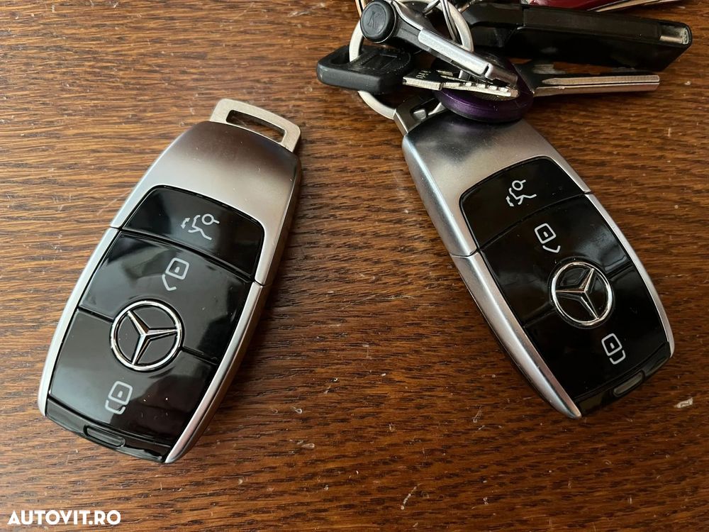 Mercedes-Benz E 220 d 4Matic 9G-TRONIC Exclusive - 6