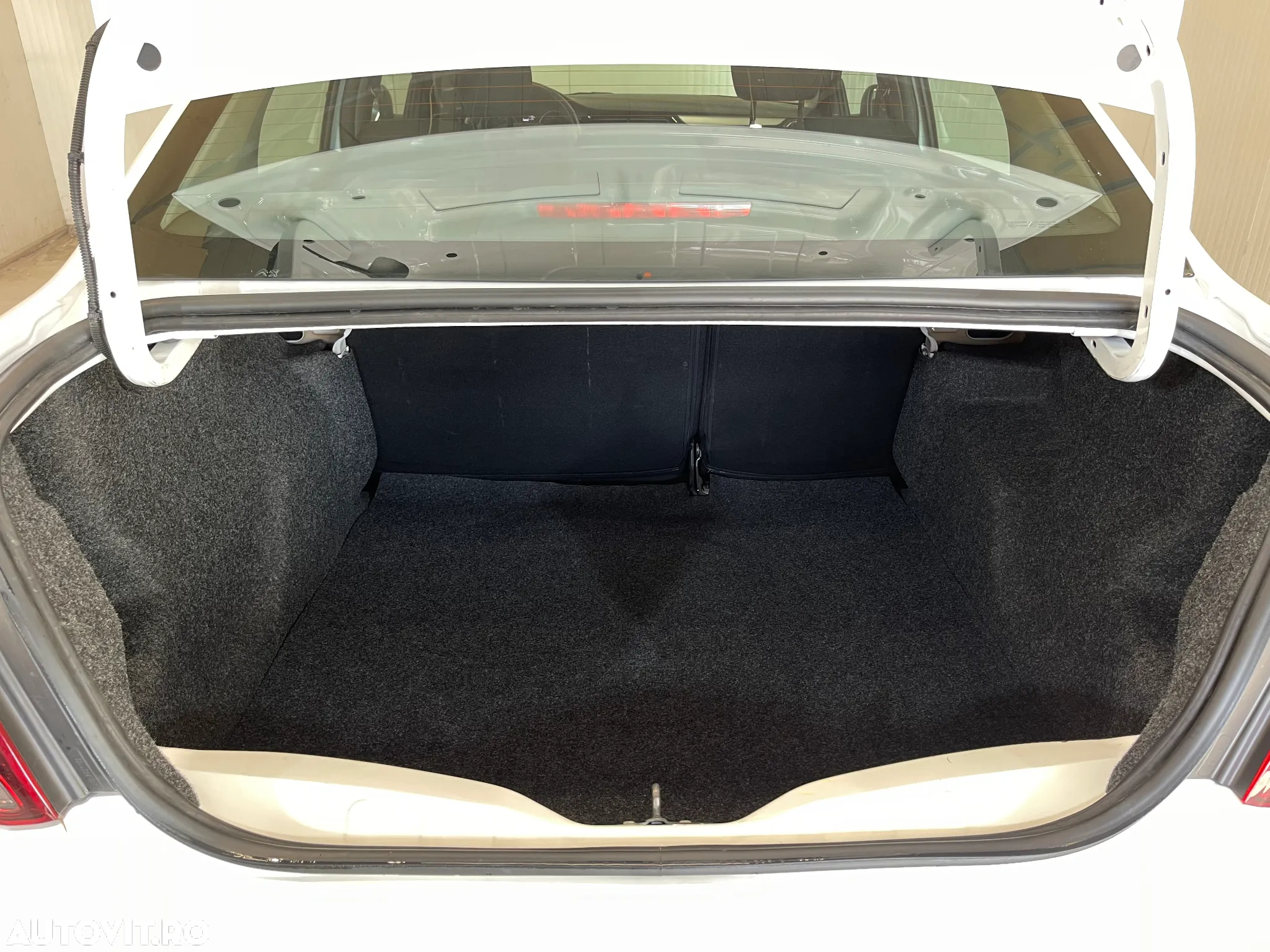 Peugeot 301 1.5 BlueHDI FAP Allure - 11