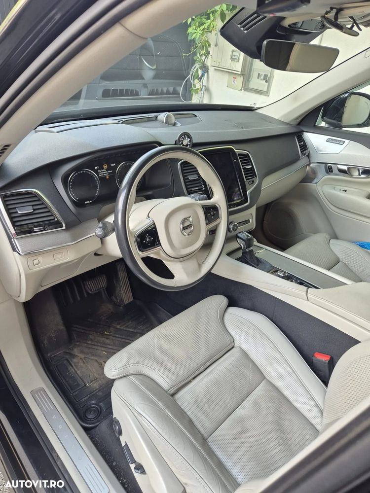 Volvo XC 90 D5 AWD Geartronic Inscription - 16