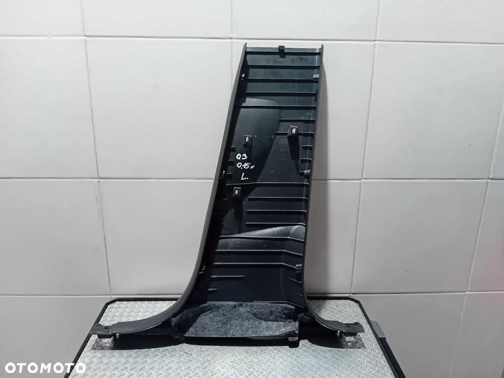 osłona słupka pasa lewa Audi Q3 2015 8U0867239 - 2