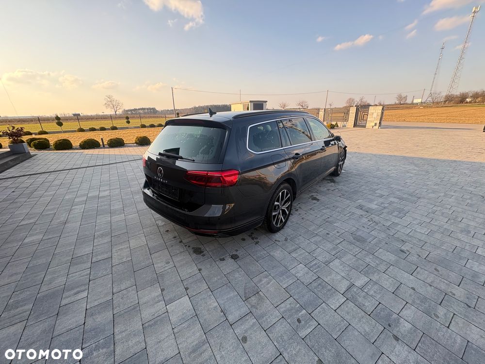 Volkswagen Passat 2.0 TDI EVO Business DSG - 7