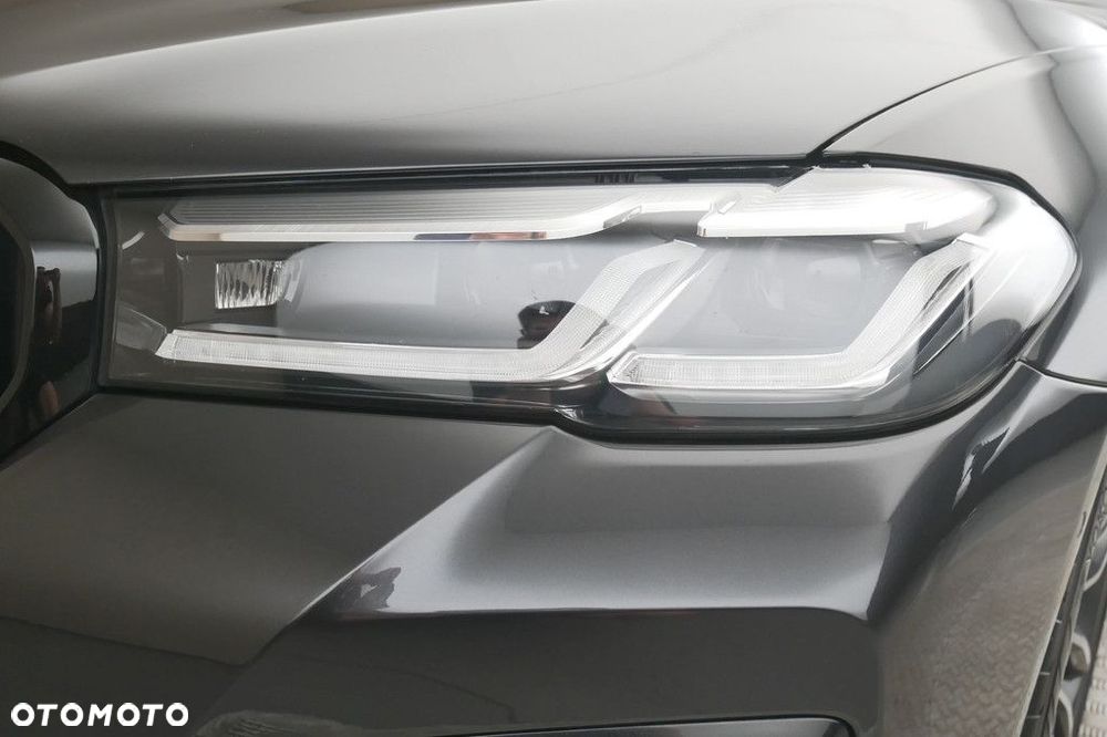 BMW Seria 5 - 13