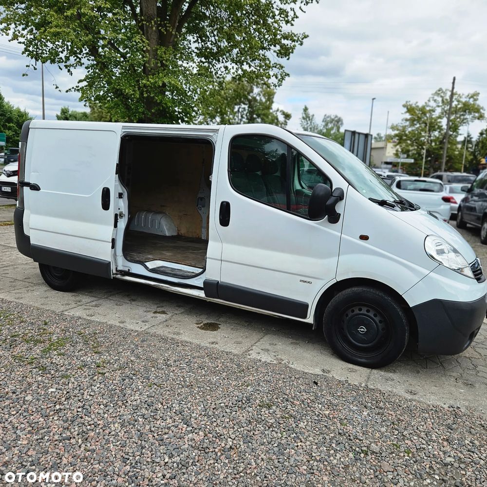 Renault Trafic - 15