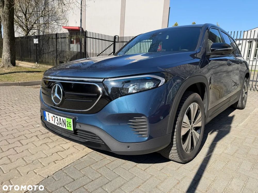 Mercedes-Benz EQB 250 70.5kWh Progressive - 2