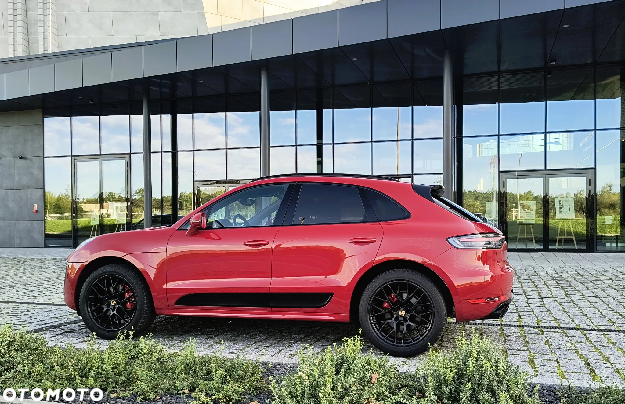 Porsche Macan Turbo - 6