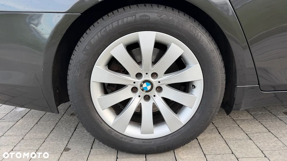 BMW Seria 7 730d - 23