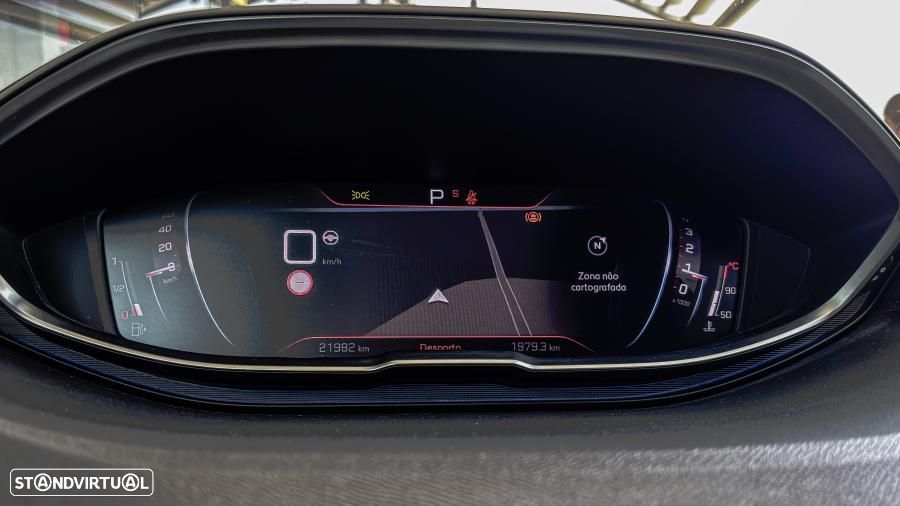 Peugeot 3008 PureTech 130 Stop & Start GPF EAT8 GT - 24