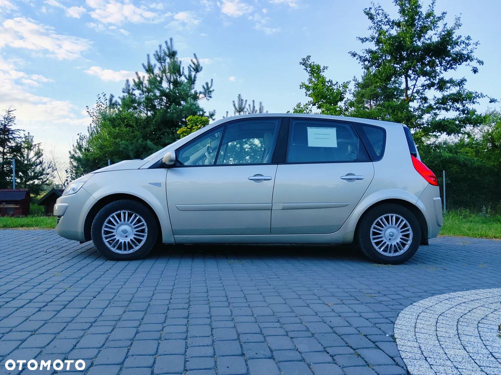 Renault Scenic - 29