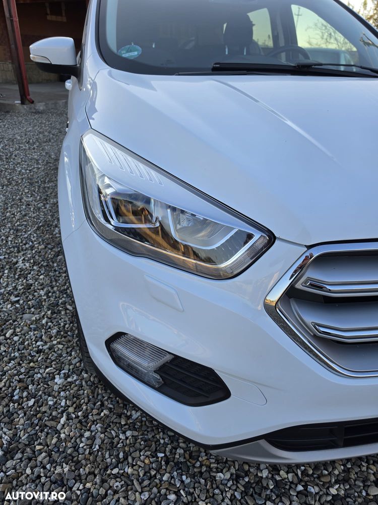 Ford Kuga 1.5 EcoBoost 2WD Trend - 14