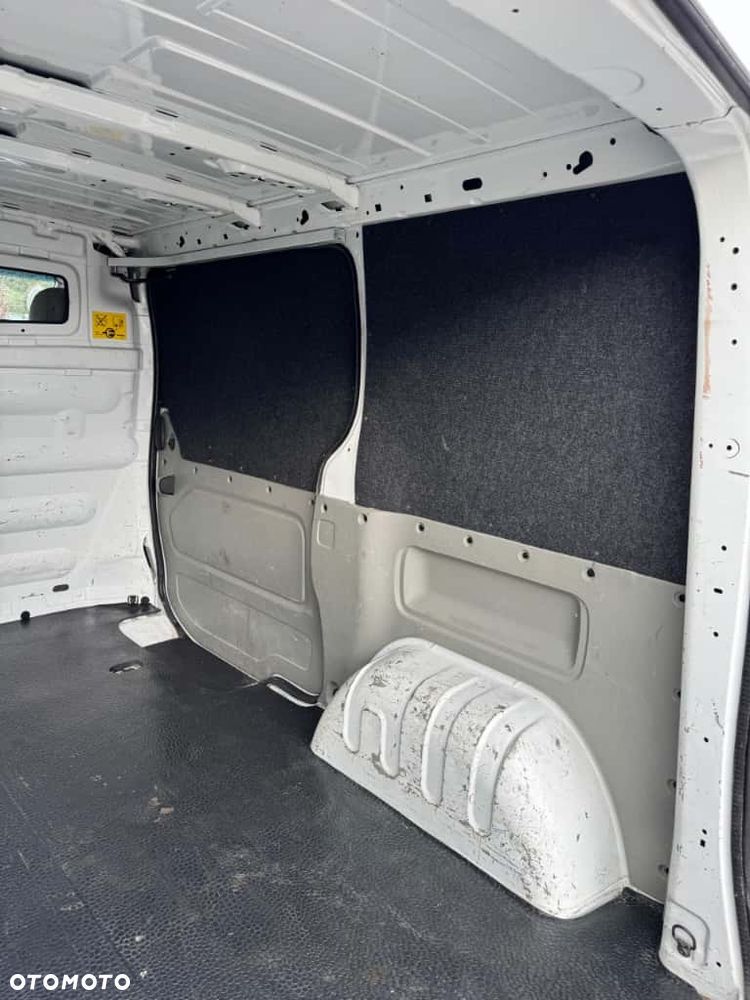 Renault Traffic - 19