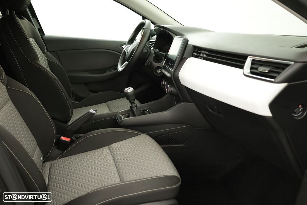 Renault Clio 1.0 TCe Evolution Bi-Fuel - 23