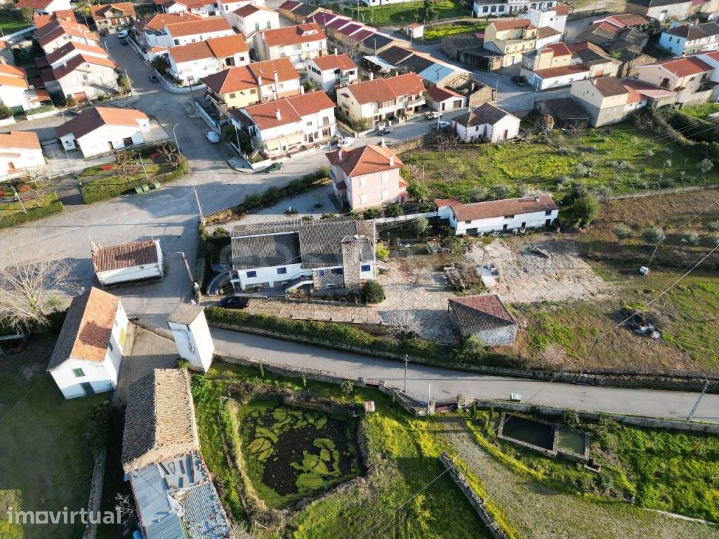Moradia V6 à venda em Felgar, Torre de Moncorvo - Espaço, conforto ... - Grande imagem: 5/12