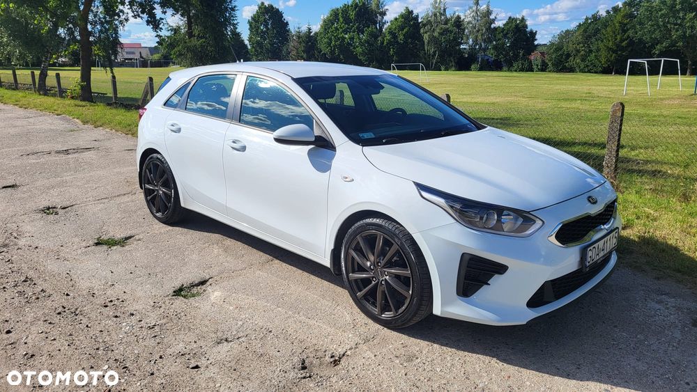 Kia Ceed 1.6 CRDi SCR M - 13