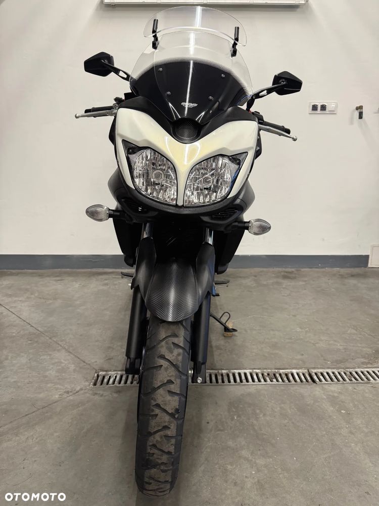 Suzuki V-STROM - 38