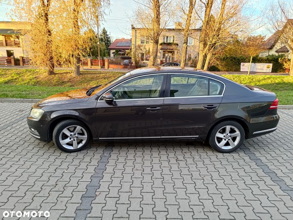 Volkswagen Passat 1.6 TDI Comfortline - 3