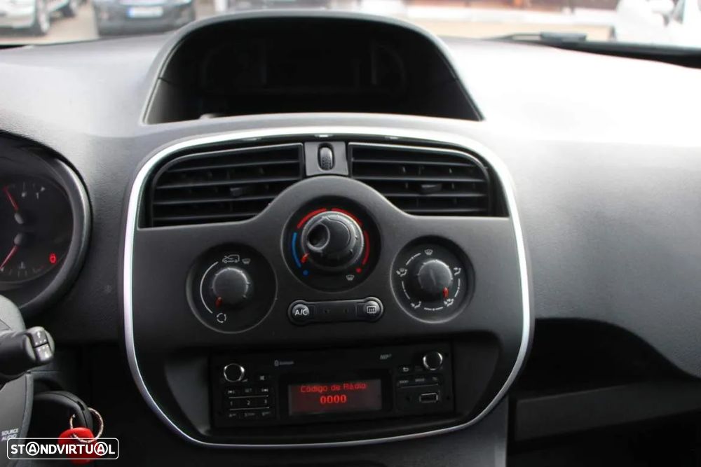 Renault Kangoo Maxi 1.5 dCi | Caixa Isotérmica c/ Motor de Frio - 4