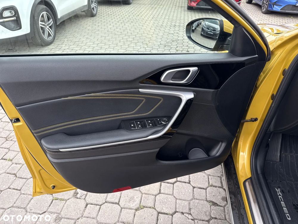 Kia XCeed 1.6 T-GDI L DCT - 11
