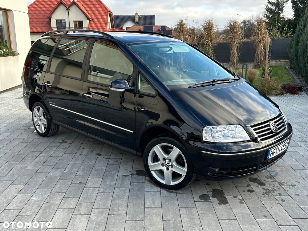 Volkswagen Sharan 1.8T Highline - 2
