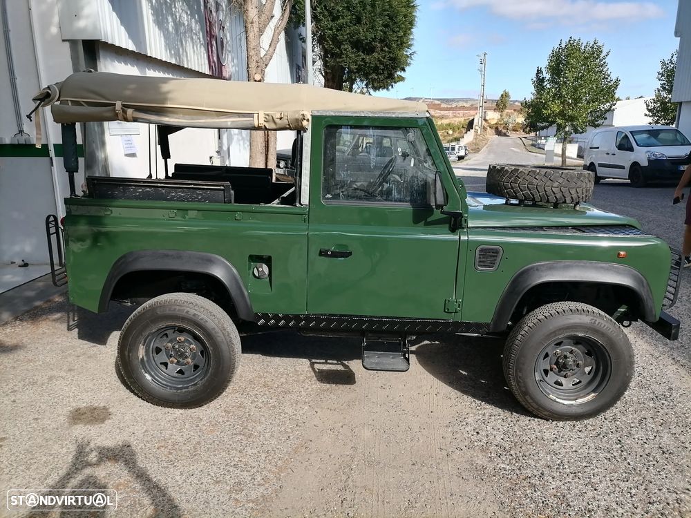 Land Rover Defender 90 2.5 TDi Metal Top - 6