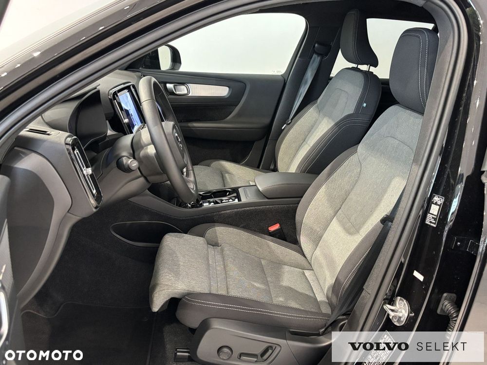Volvo XC 40 - 24
