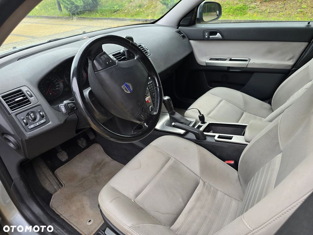 Volvo V50 2.0D - 7