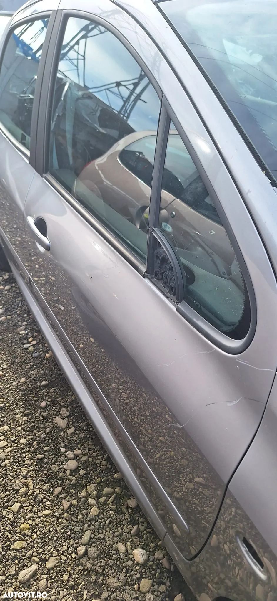 USA DREAPTA  FATA PEUGEOT 307 HATCHBACK - 1
