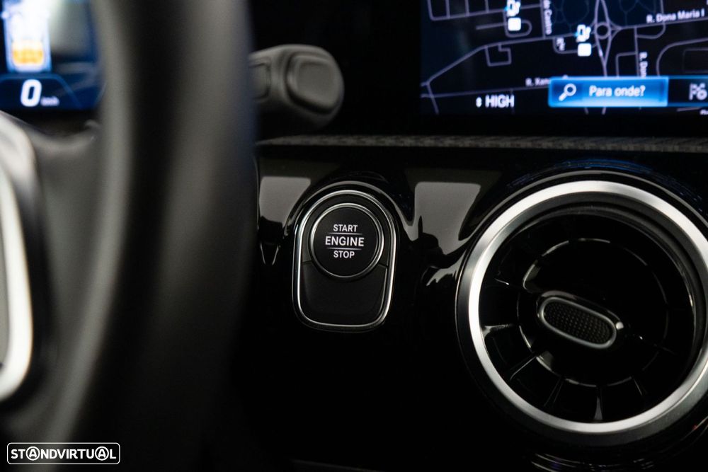 Mercedes-Benz A 250 e Progressive - 20