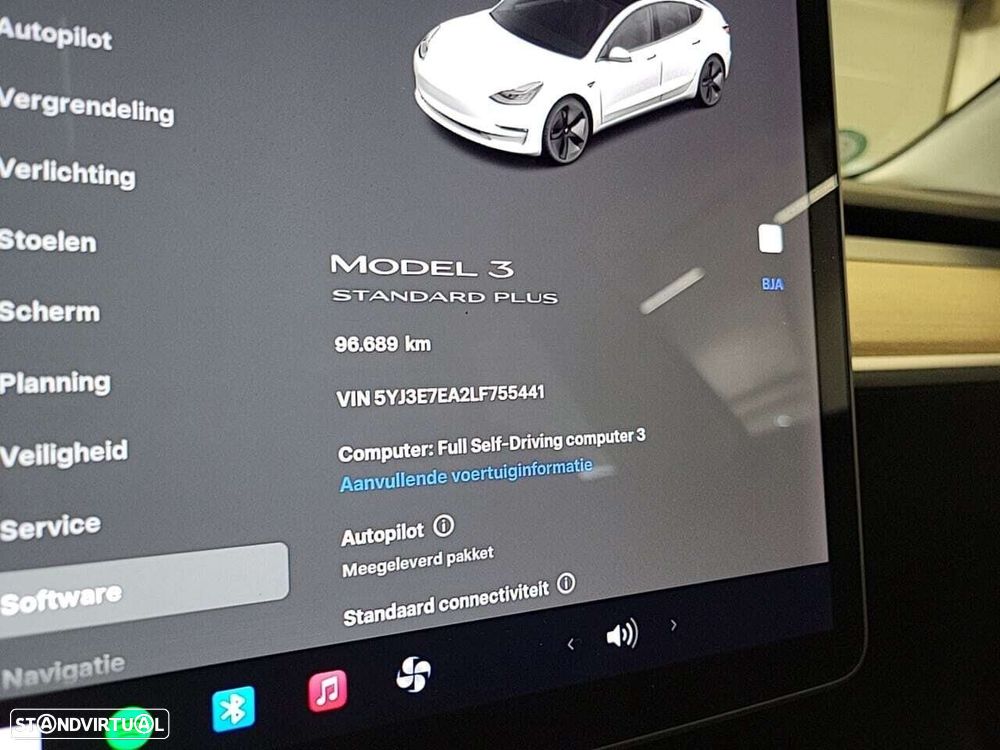 Tesla Model 3 Standard Range Plus RWD - 11