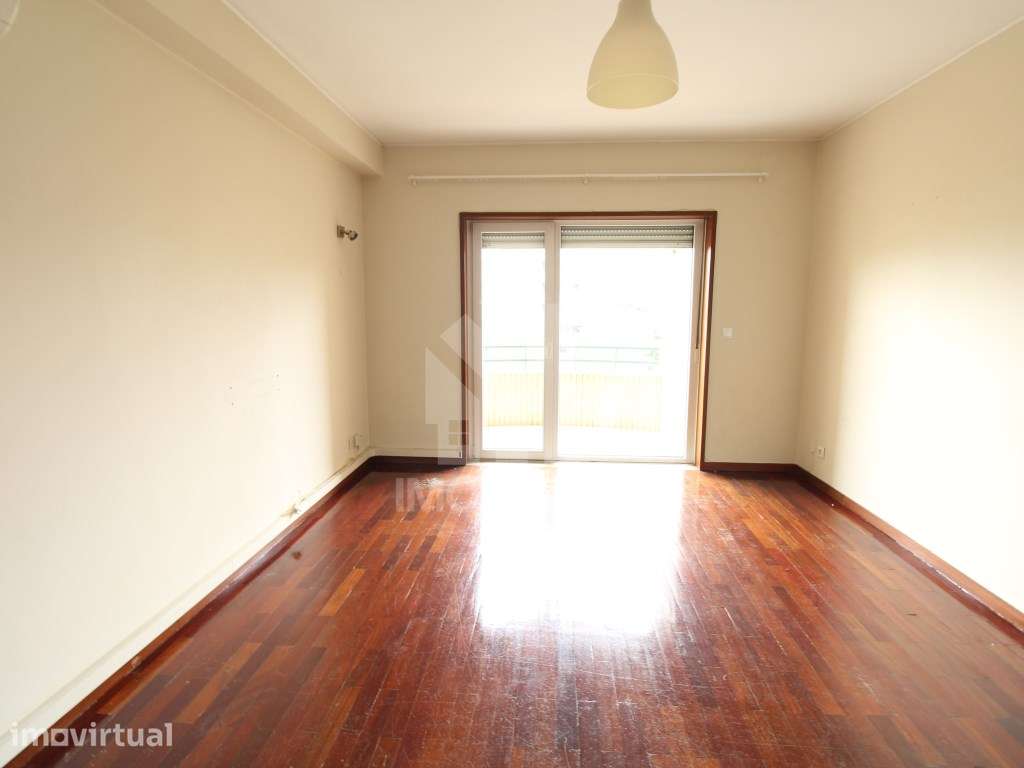 Arrendamento | Apartamento T1+1 com Garagem | S. Vítor, Braga - Grande imagem: 4/31
