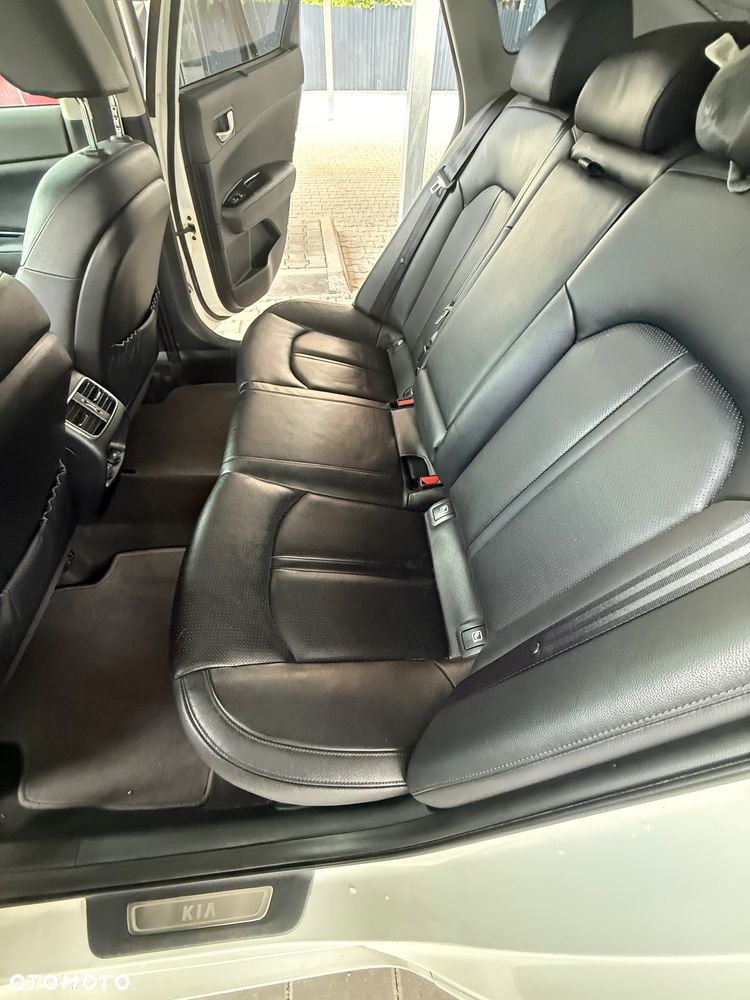 Kia Optima 1.7 CRDI XL DCT - 6