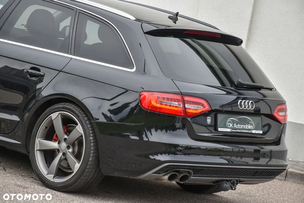 Audi A4 Avant 2.0 TDI DPF S line Sportpaket - 12