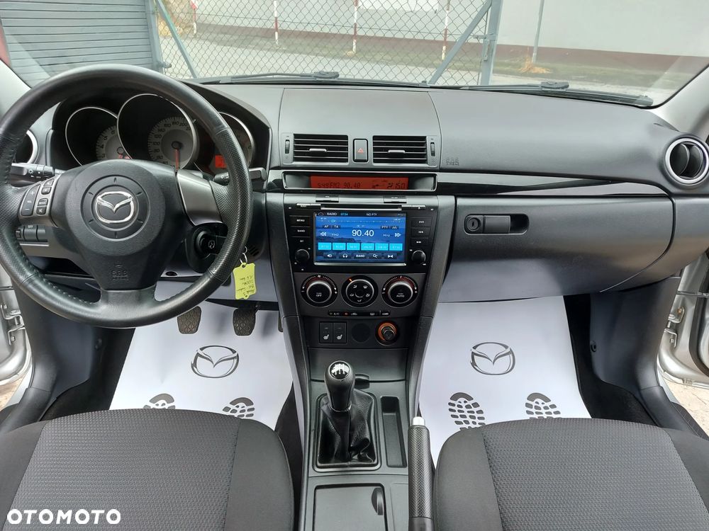 Mazda 3 1.6 Sport Active - 19