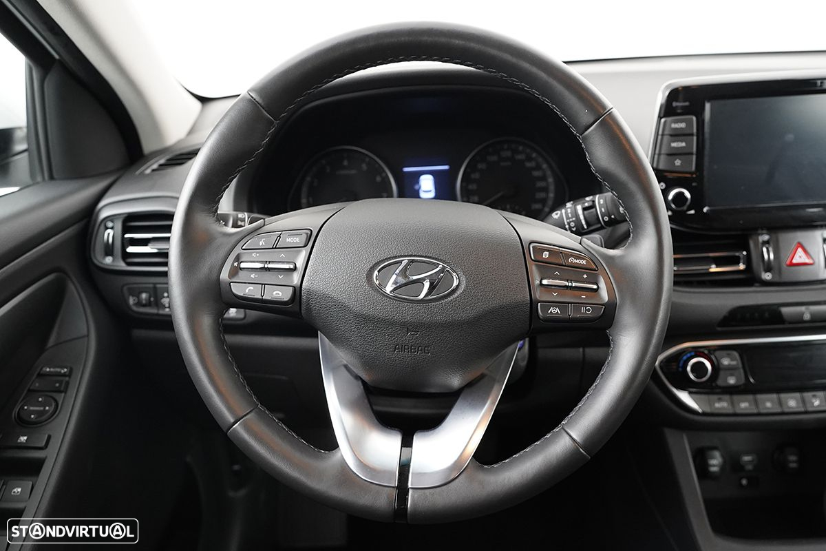 Hyundai i30 SW 1.0 T-GDi Style Plus DCT - 14
