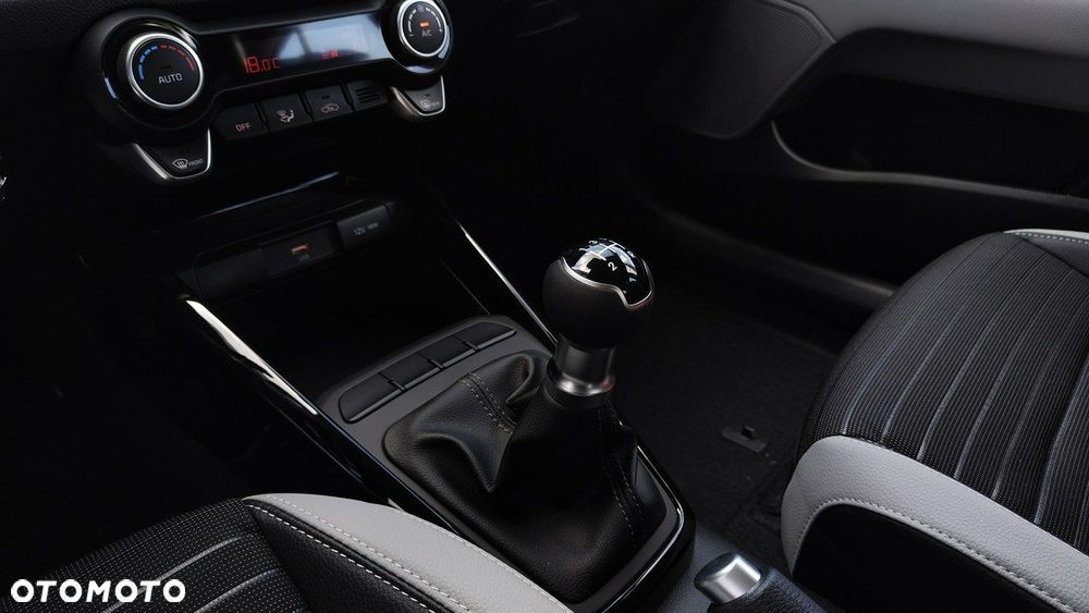 Kia Stonic - 12