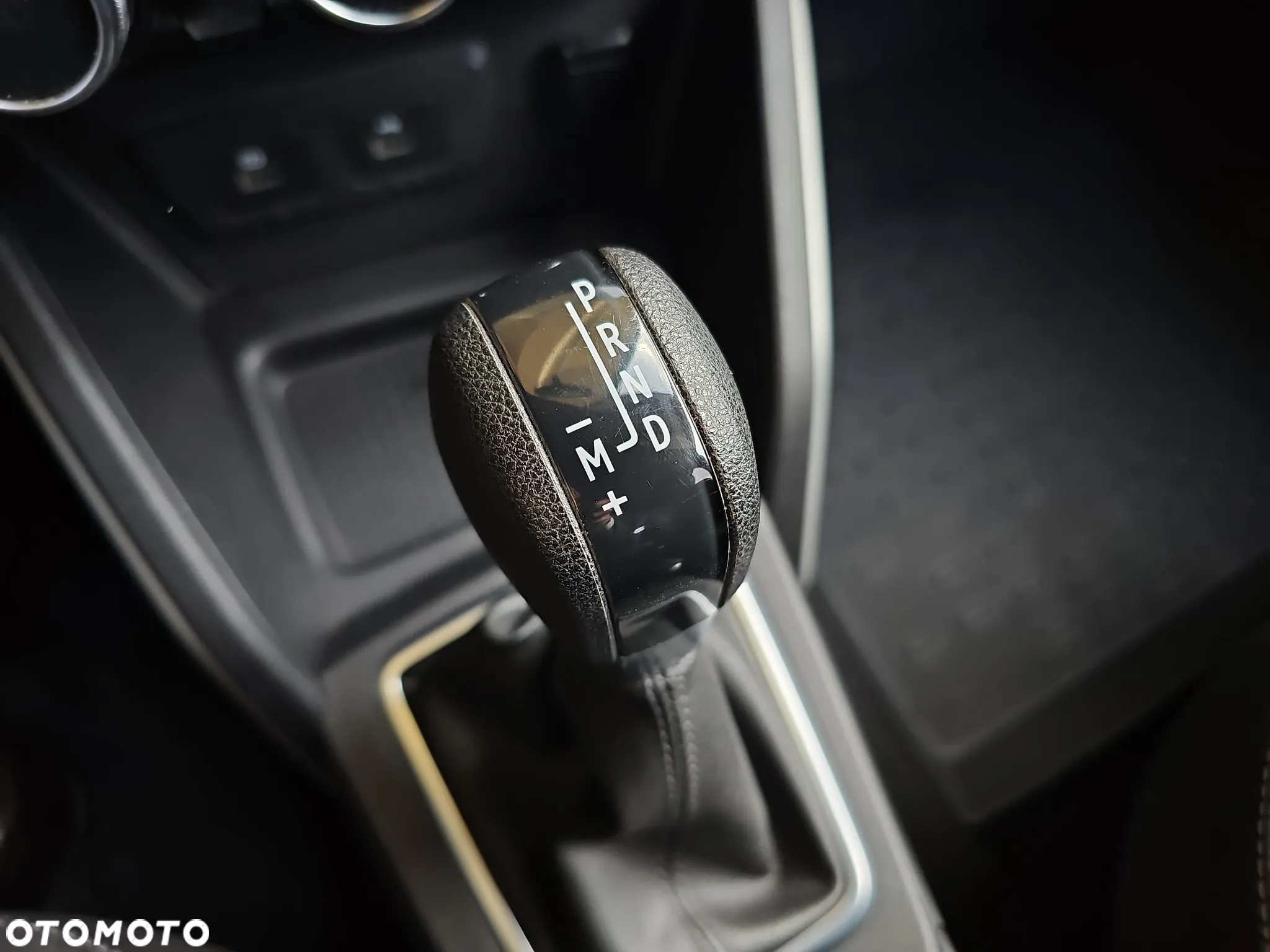 Dacia Duster 1.3 TCe Prestige EDC - 27