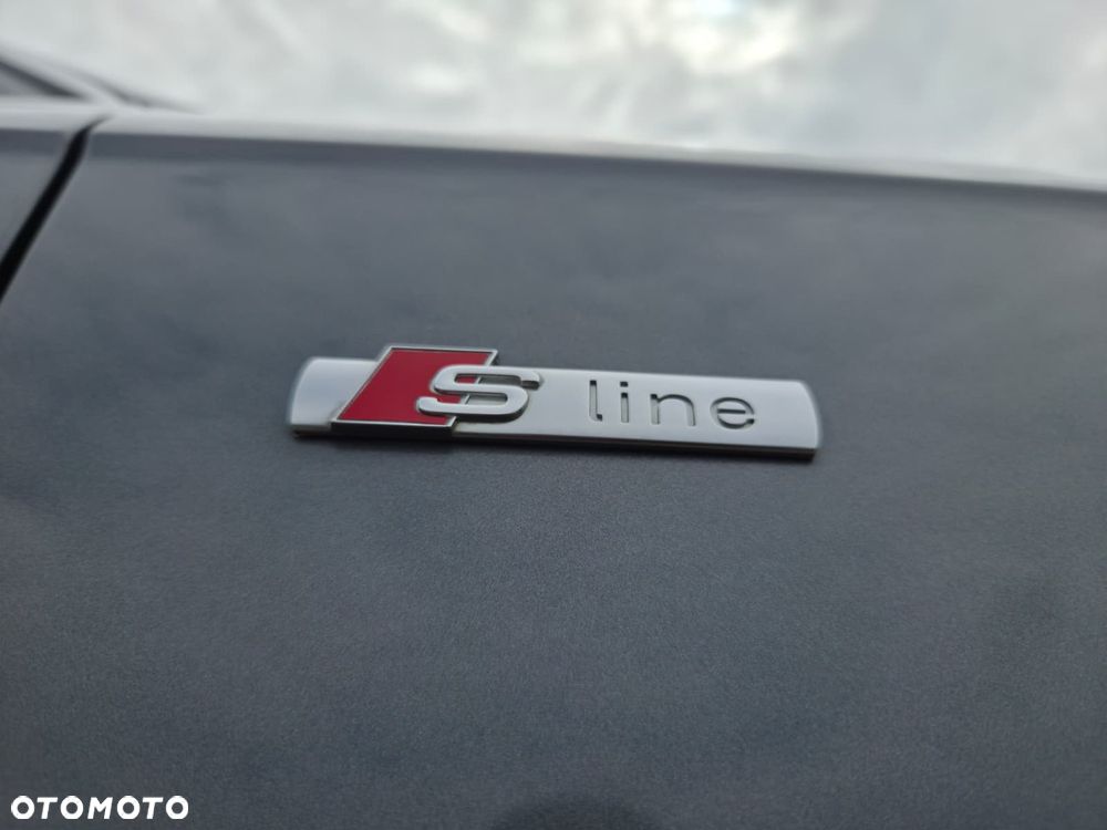 Audi A4 Limousine - 27