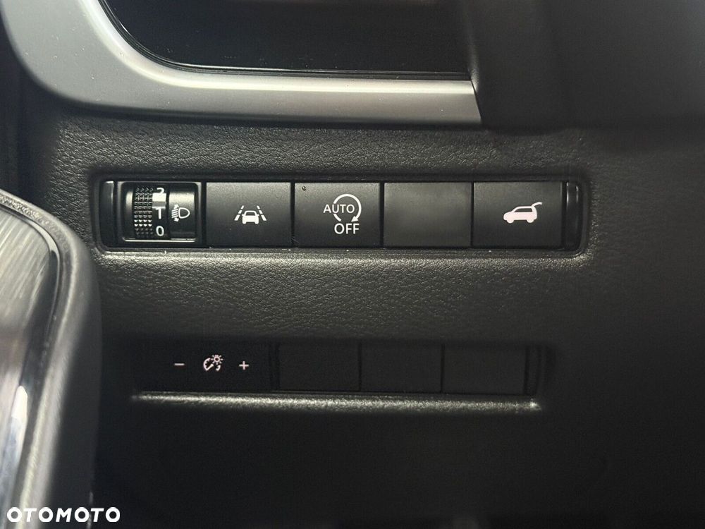 Nissan Qashqai 1.3 DIG-T MHEV N-Connecta Xtronic - 22