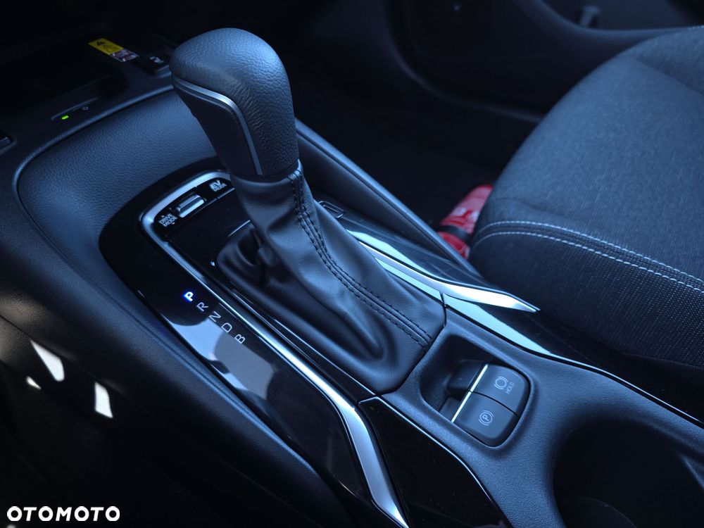 Toyota Corolla 1.8 Hybrid Comfort - 26