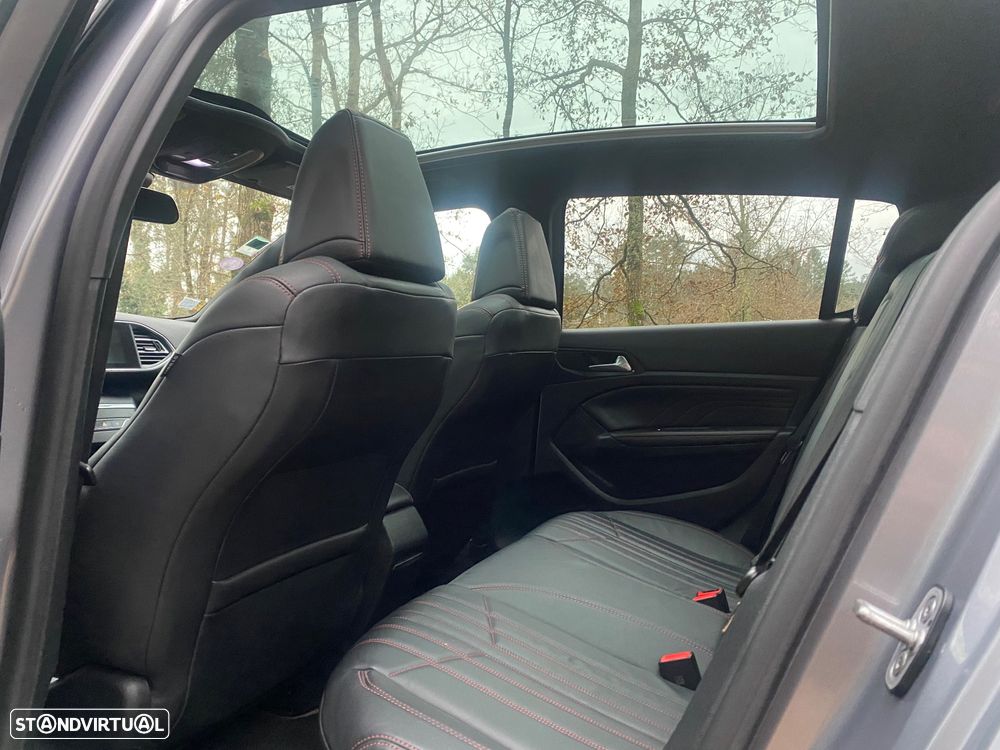 Peugeot 308 1.2 PureTech GT Line - 6
