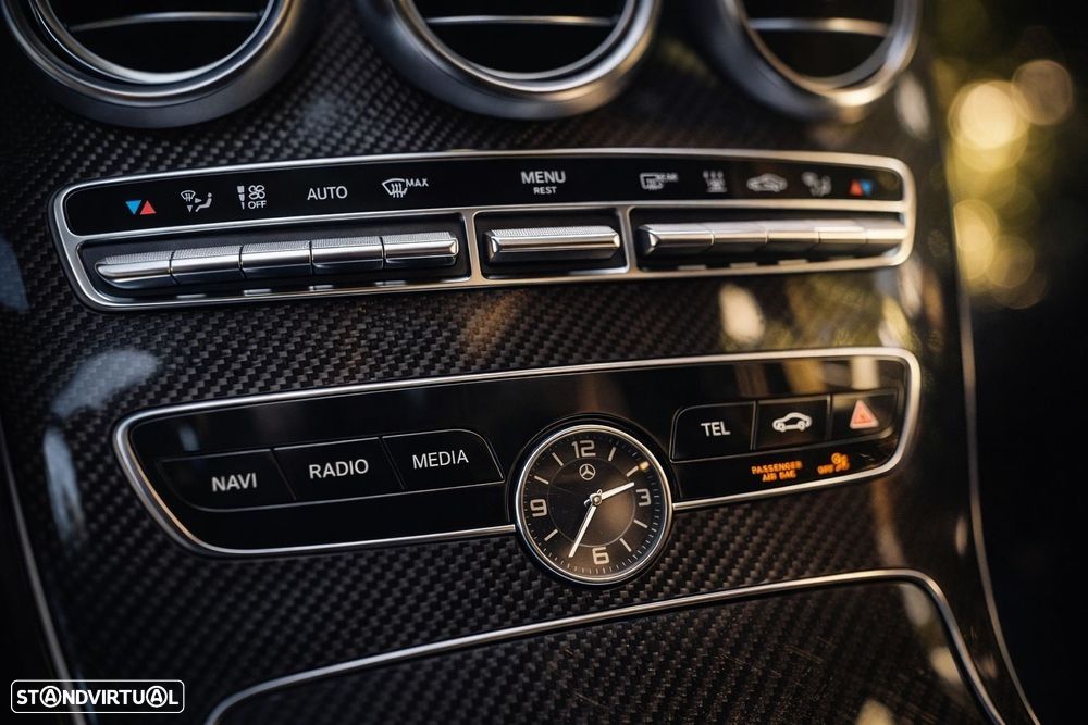 Mercedes-Benz C 300 de AMG Line - 21