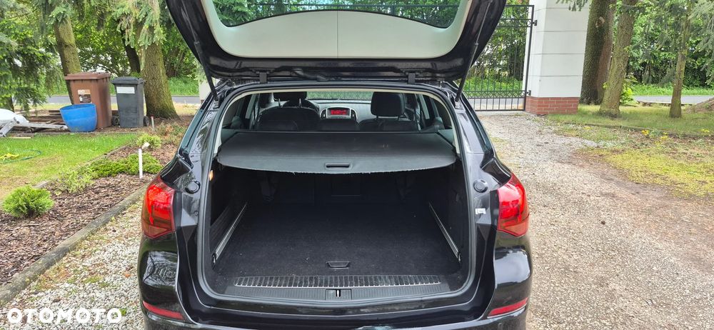 Opel Astra 1.4 Turbo - 10