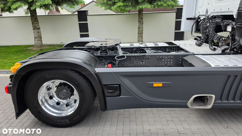 Mercedes-Benz ///ACTROS///MP5///1845/// 2021///PEŁNY ADR///GIGA SPACE CAB///SALONKA///XENON///ZABUDOWY MIĘDZYOSIOWE///KLIMATYZACJA POSTOJOWA///LEDY///VIRTUAL  COCPIT///STAN BARDZO DOBRY - 15
