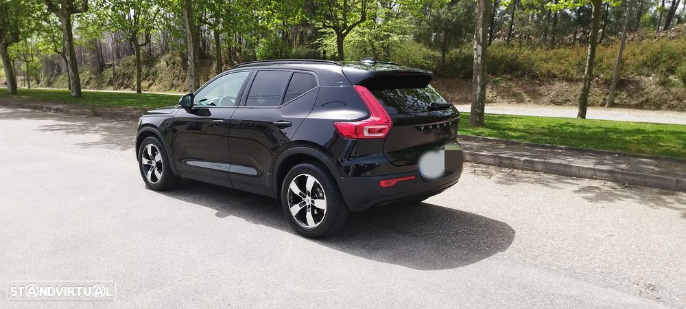 Volvo XC 40 2.0 D3 Momentum Plus - 21