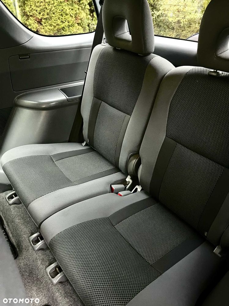 Toyota RAV4 - 5