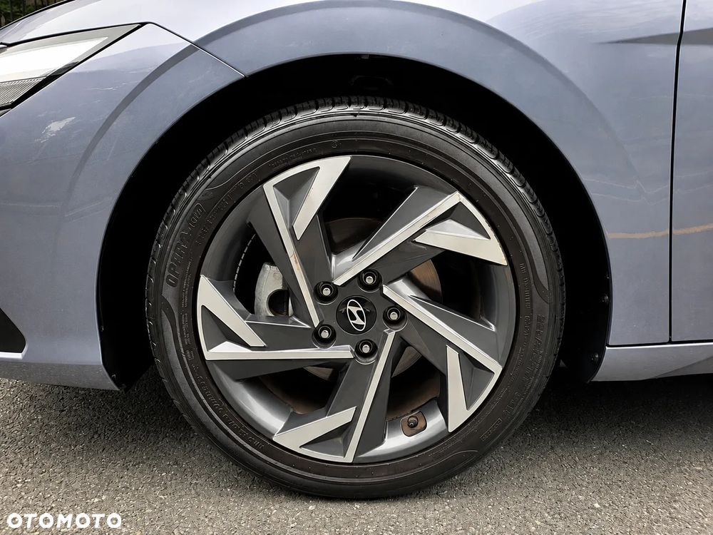 Hyundai Elantra 1.6 Executive CVT - 10