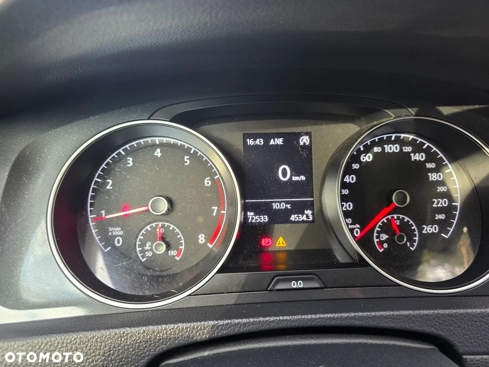 Volkswagen Golf 1.0 TSI BMT Trendline - 10