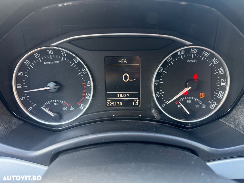 Skoda Octavia 2.0 TDI Elegance 4x4 - 9